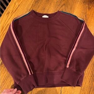 Evereve Burgundy Sweatshirt with Striped Sleeves